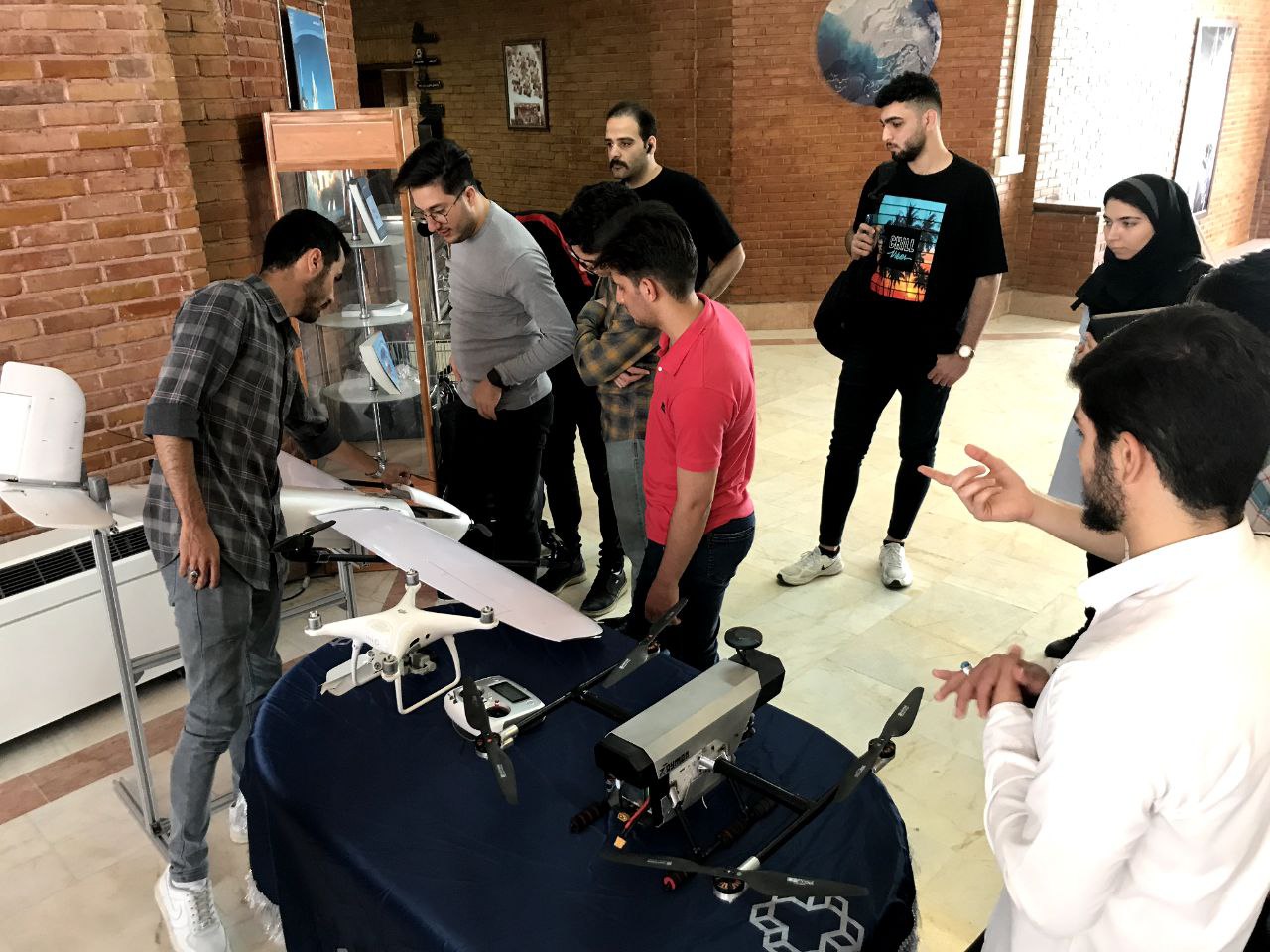 آزمایشگاه پرنده‌های بدون سرنشین دانشگاه صنعتی خواجه نصیرالدین طوسی