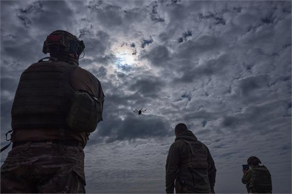 «ومپایر»؛ عملیات شبانه تیپ ۲۵ هوابرد اوکراین با پهپادهای قاتل