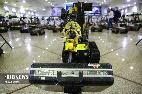 ربات های زمینی هوایی و دریایی سپاه به خدمت فراخوانده شدند 2