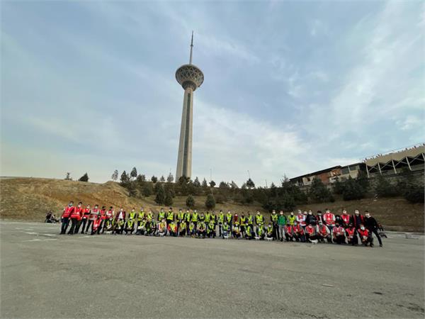 تصاویر دومین همایش سراسری پرواز دسته جمعی پهپادها به مناسبت 42مین سالگرد پیروزی انقلاب اسلامی 3