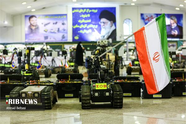 ربات های زمینی هوایی و دریایی سپاه به خدمت فراخوانده شدند 6